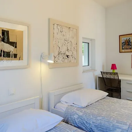 Mara Apartment