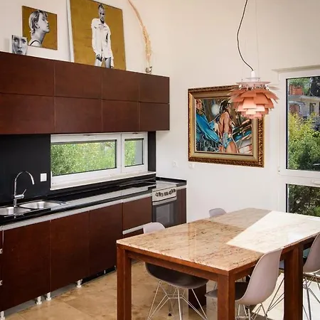 Mara Apartment *